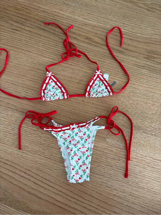Frankie's Bikinis Other - Frankie’s Bikinis set